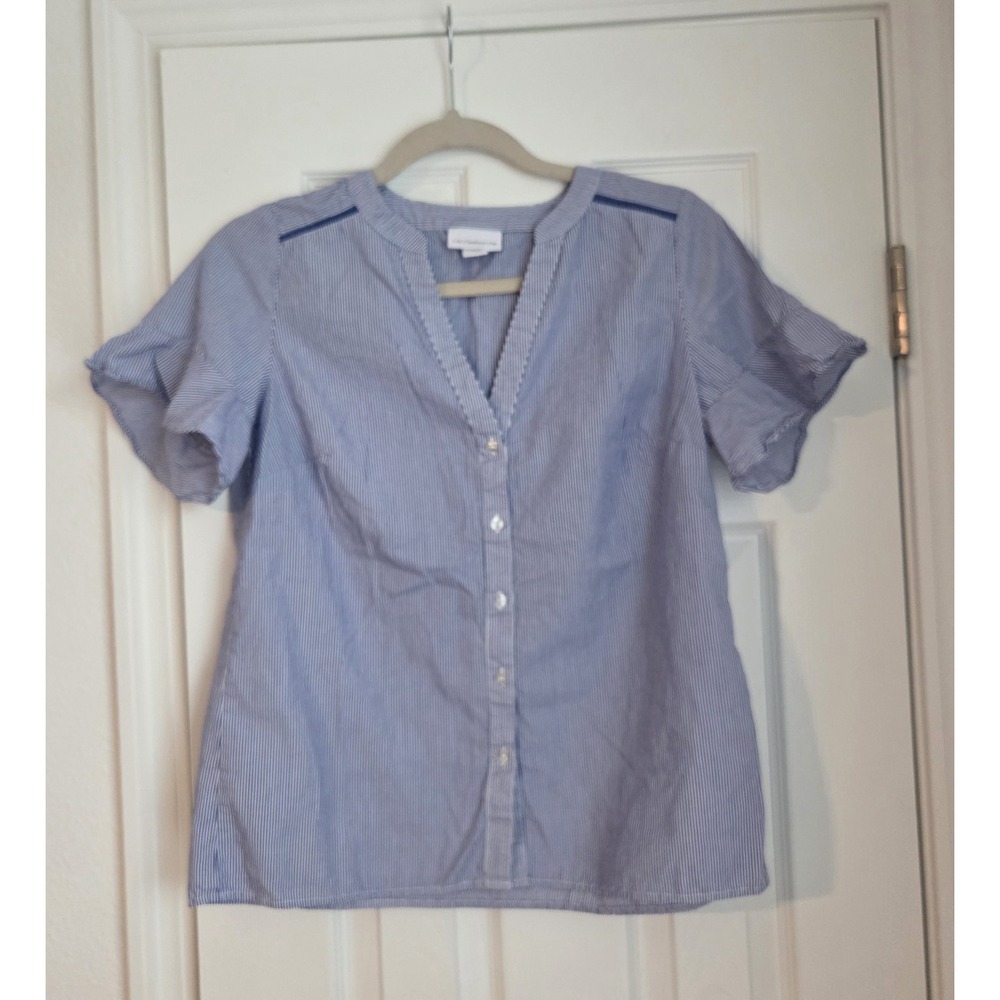 Liz Claiborne Blue White Striped Short Sleeve Blouse V Neck Crochet Trim Top XS